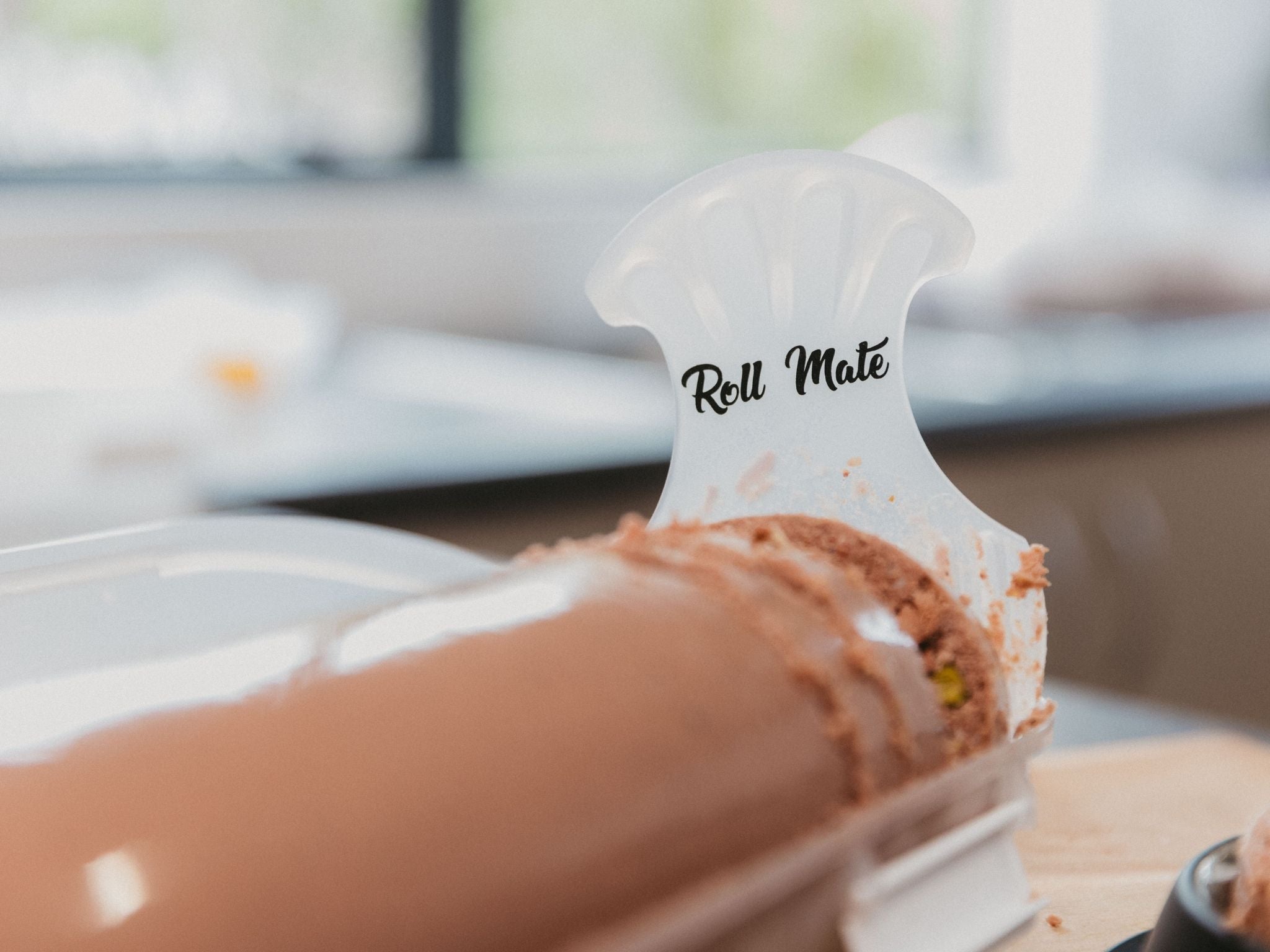 Roll Mate™ Paw / Cutter